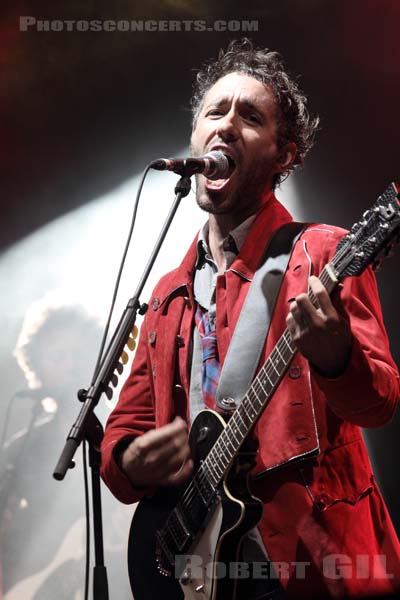 CHARLIE WINSTON - 2012-07-19 - PARIS - Parvis de l'Hotel de Ville - Charlie Winston Gleave